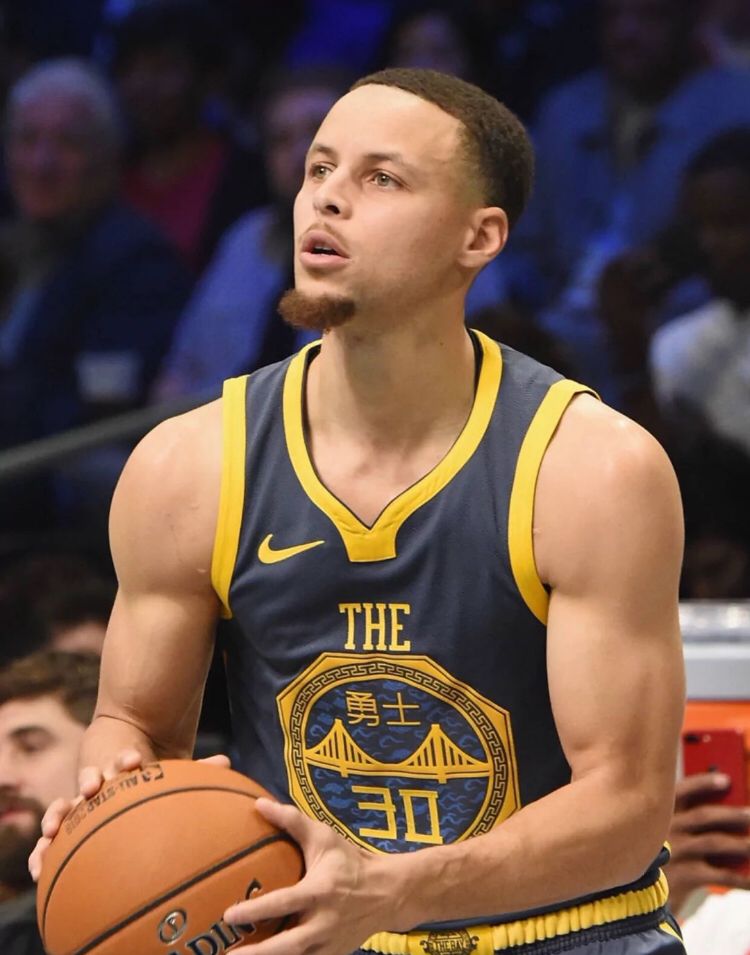 谁先让步 谁先让步