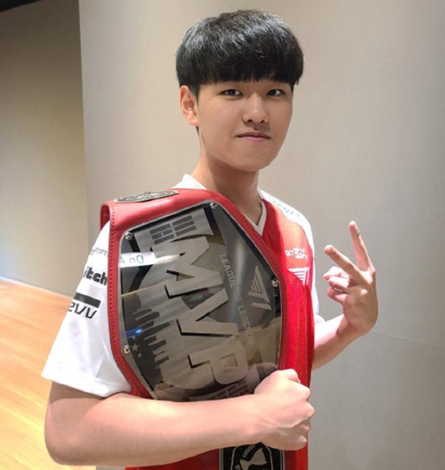 对手对比 对手对比